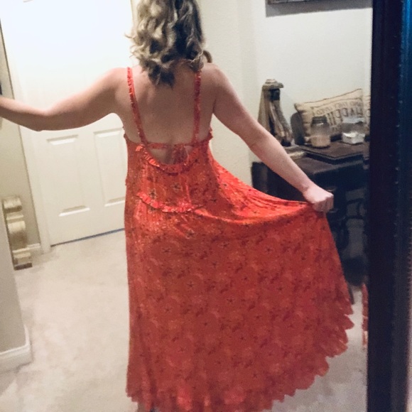 ❌SWAPPED❌Spell Design NWT Celestial Midi Dress M - Picture 3 of 8